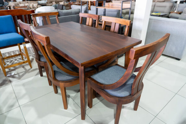 Comedor Flamante con 6 Sillas