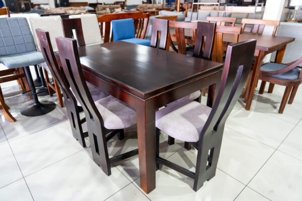 Comedor de Pino con 6 Sillas
