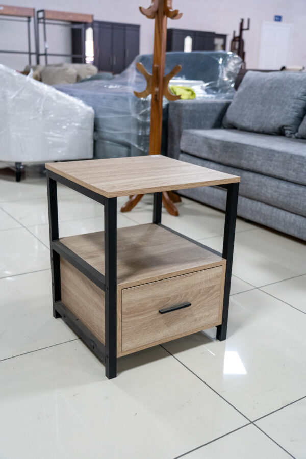Mesa de Noche en Melamina