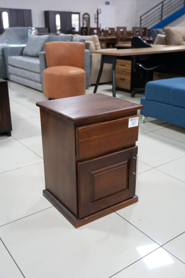 Mesa de Noche con Puerta y Gaveta
