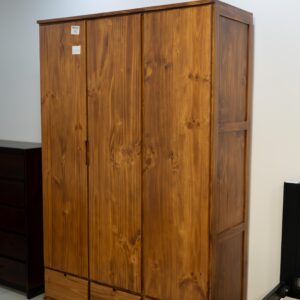 Clóset Estilo Zúrich de 130 cm en Madera de Pino